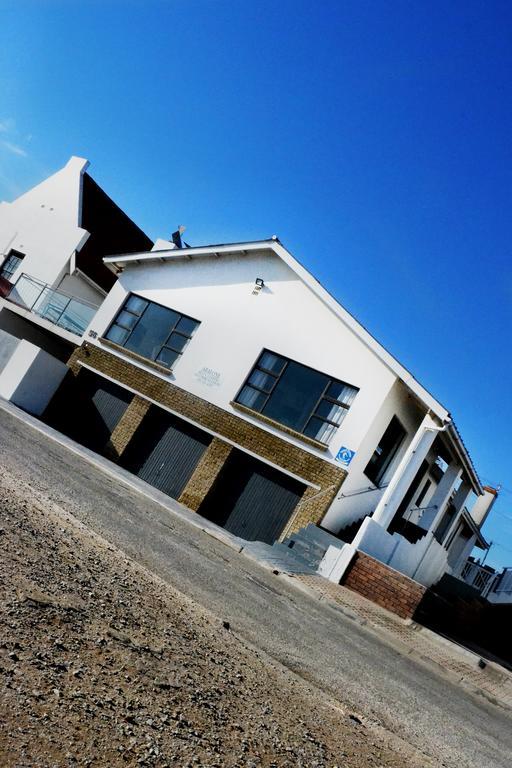 Abalone Self-Catering Villa Lambertʼs Bay Екстериор снимка